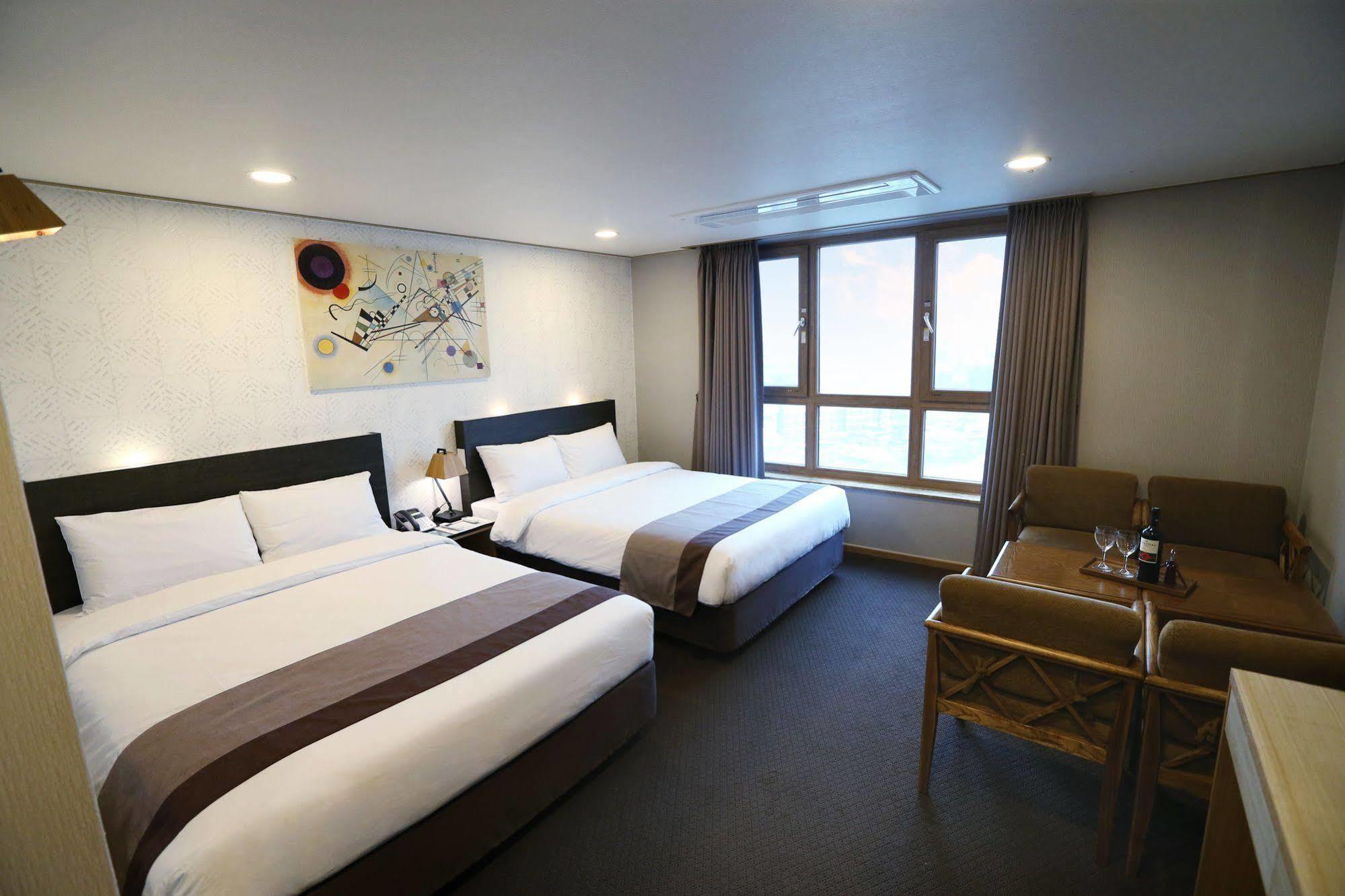 Golden City Hotel Dongdaemun Сеул Екстер'єр фото