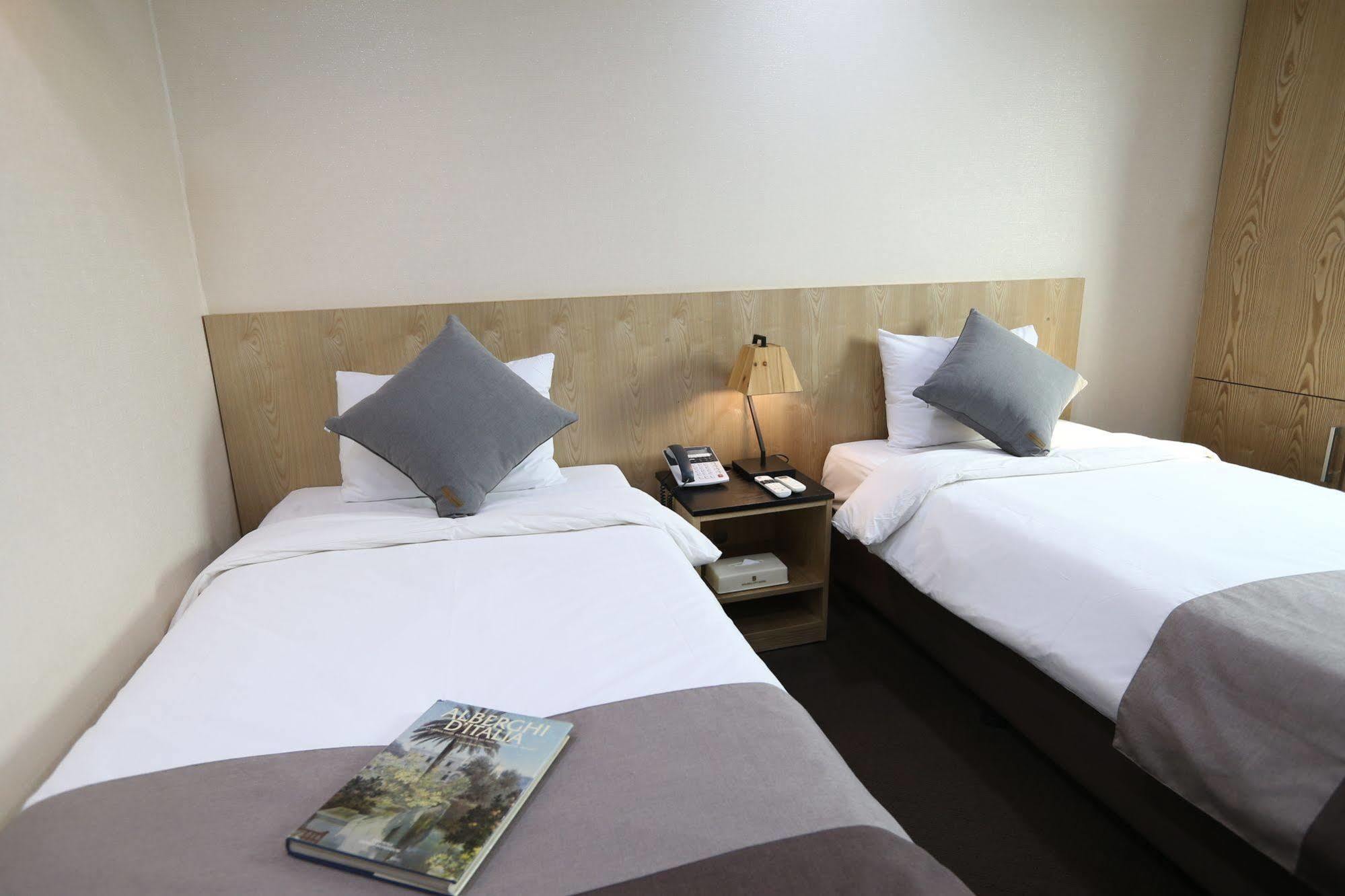 Golden City Hotel Dongdaemun Сеул Екстер'єр фото