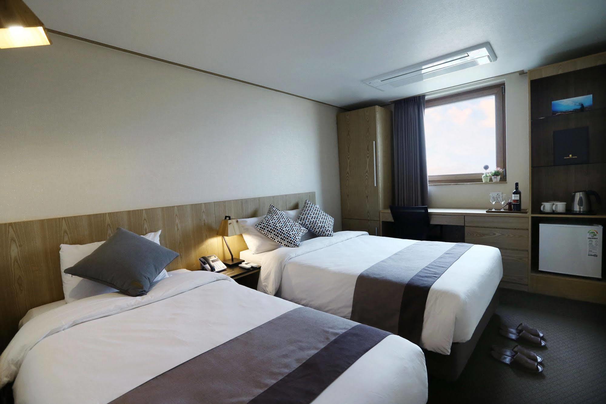Golden City Hotel Dongdaemun Сеул Екстер'єр фото