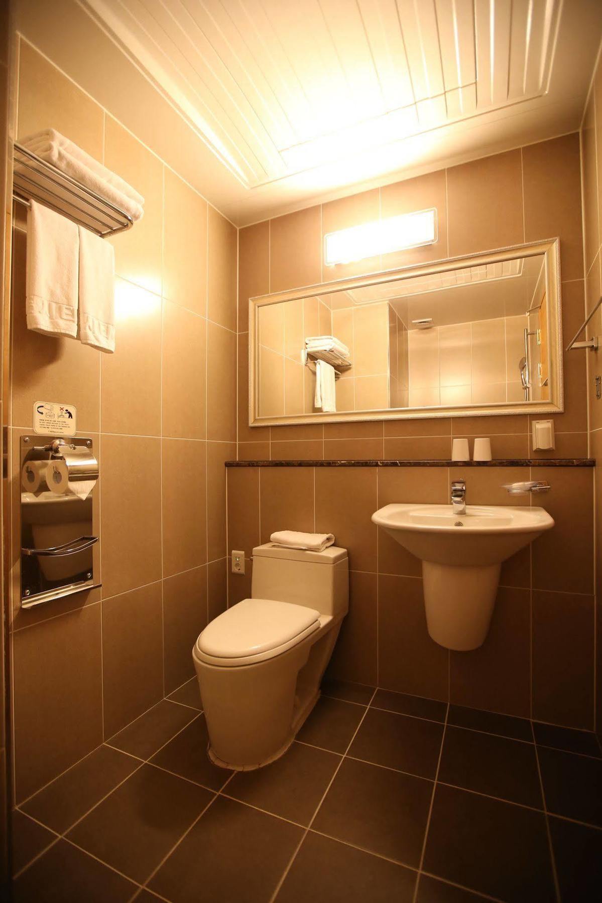 Golden City Hotel Dongdaemun Сеул Екстер'єр фото